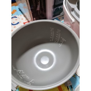 Nồi cơm điện tử Sharp 1.8 lít KS-COM18V likenew 98%