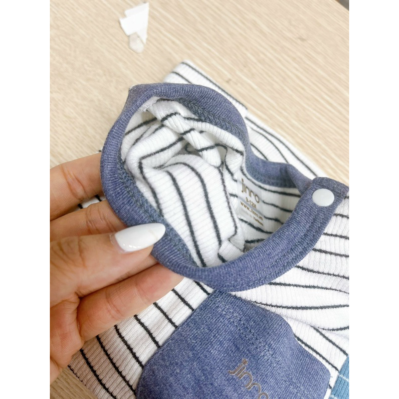 Bộ dài tay nỉ lông Jinro kẻ ngang phối túi mặc thu đông cho bé
