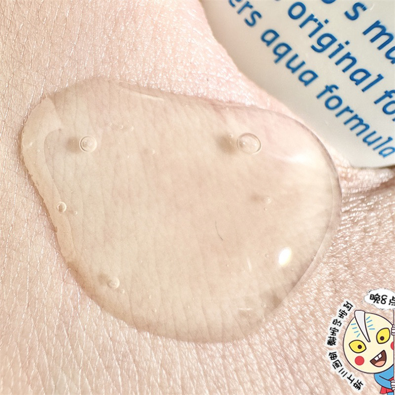 Gel rửa mặt dạng thạch cấp ẩm sạch sâu belif Aqua Bomb Jelly Cleanser 40ml