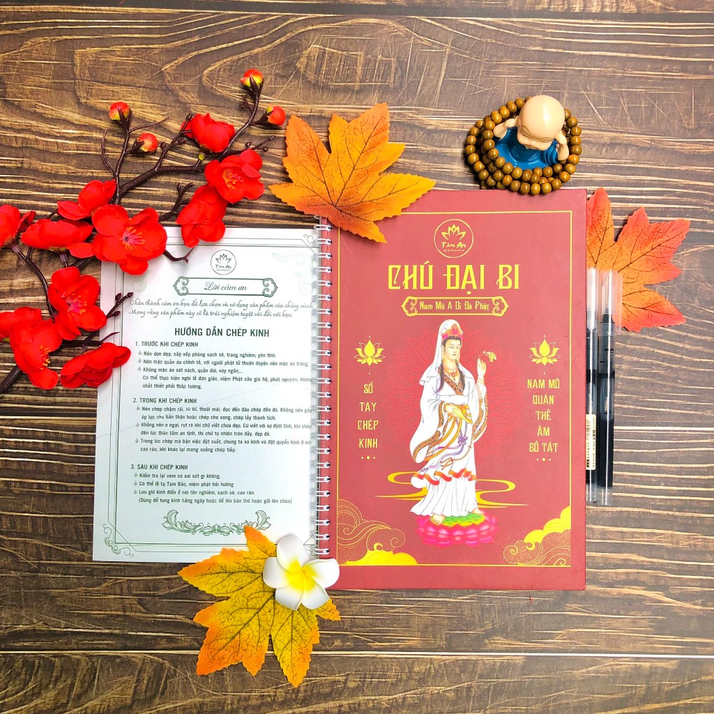 Sổ Tay Chép Chú Đại Bi - Tâm An. Tặng kèm 2 bút và vòng tràng 108 hạt cầu bình an.