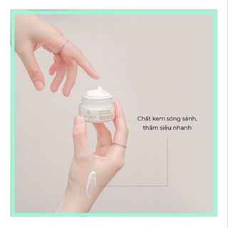 Kem dưỡng trắng da mặt chiết xuất sữa ong chúa Truesky Whitening Face