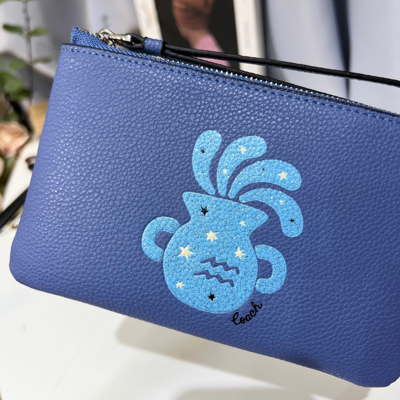 Ví coach móc tay theo cung hoàng đạo