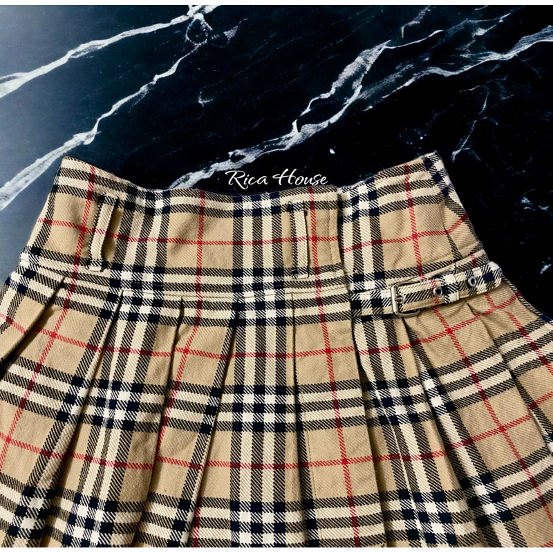 •Váy dạ nữ B-B-R sọc hãng•