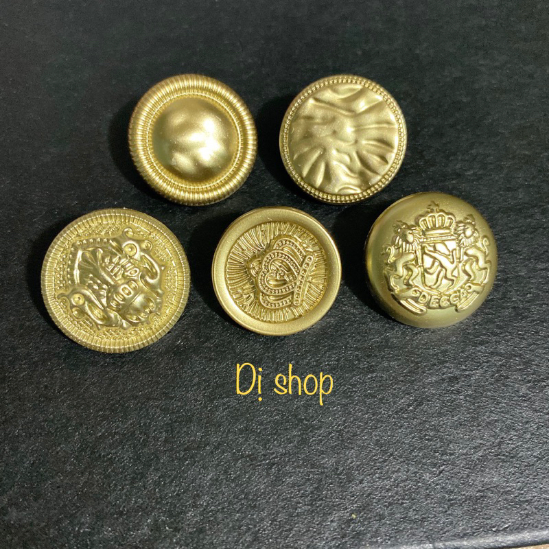 set 5 NÚT NHỰA Si vàng SIZE 1.8cm và 2.1cm