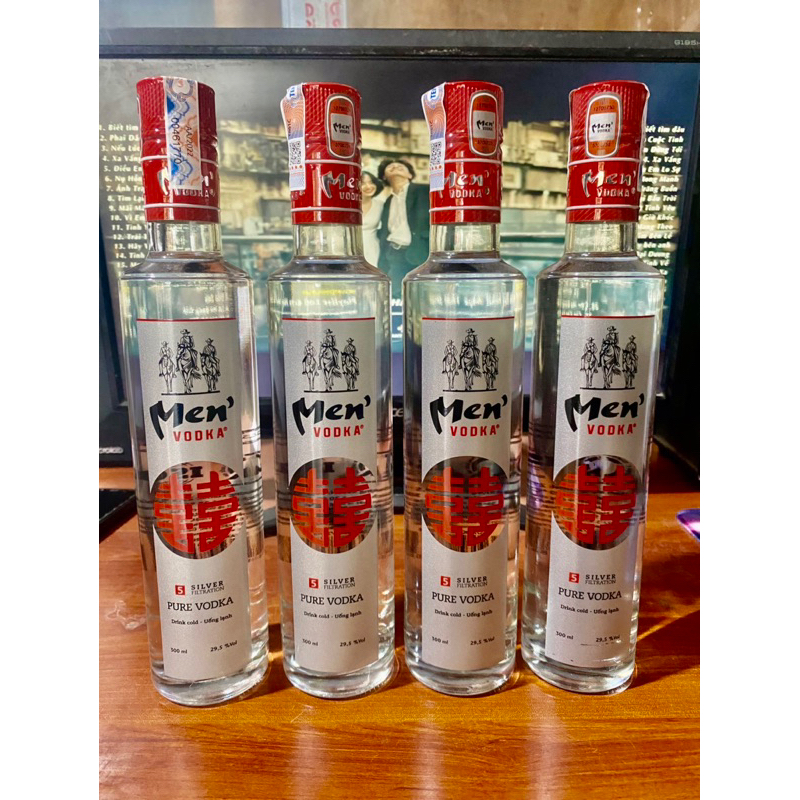 [ hàng có sẵn ] Vodka mem chai 300ml