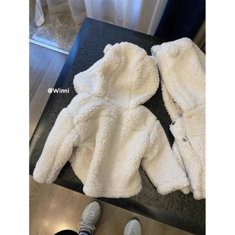 Áo khoác lông cừu trắng cho bé size từ sơ sinh