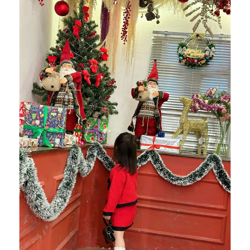 Set Váy dạ đỏ viền nhung đen cao cấp cho bé gái