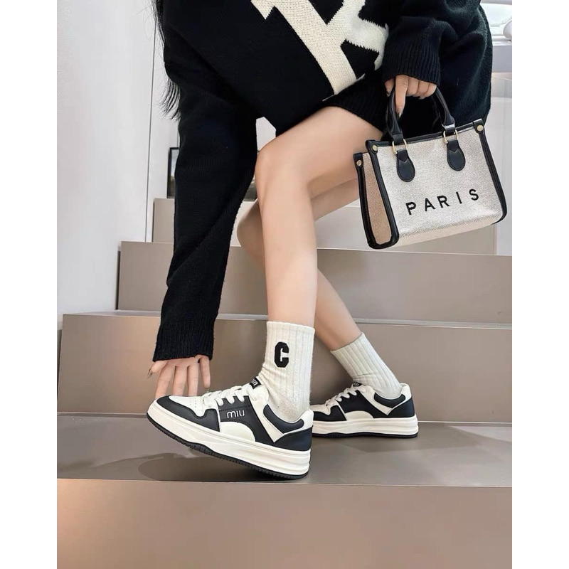 Sneaker buộc dây - Bunny Shoes