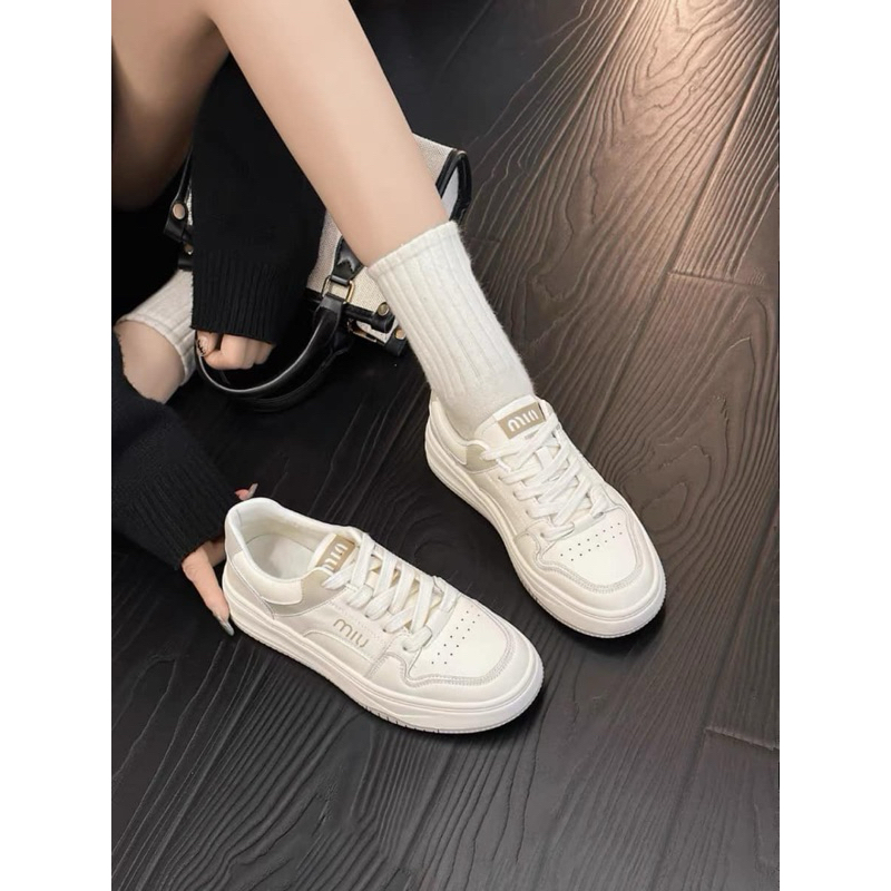 Sneaker buộc dây - Bunny Shoes