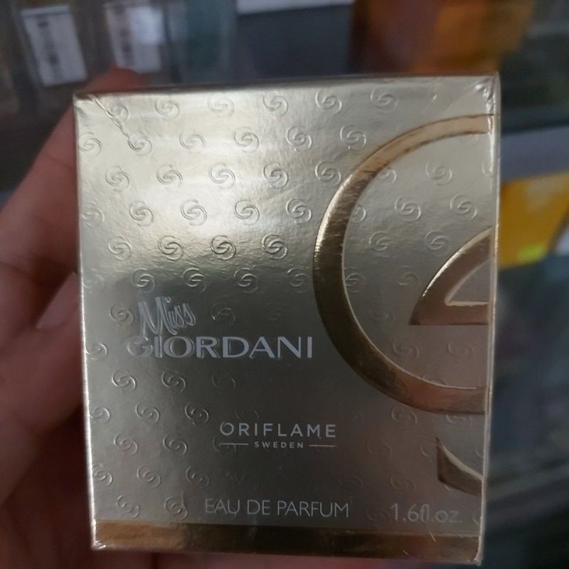 NƯỚC HOA MISS GIORDANI 30399