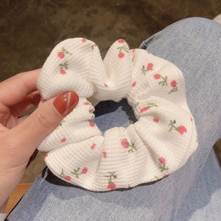 Dây buộc tóc Scrunchies hoa
