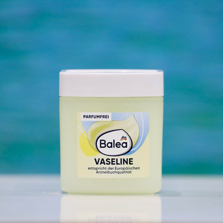 Kem dưỡng nẻ Vaseline Balea - Hàng Đức nội địa