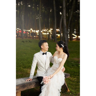 Hoa cưới cầm tay bằng lụa