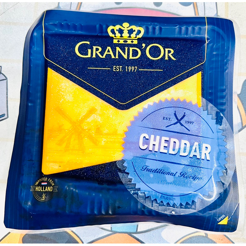 Phô Mai Grand’Or Cheddar / Mozzarella 200g