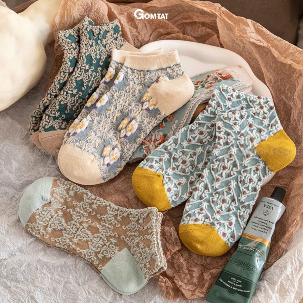 Set 5 đôi tất hoa cổ ngắn nữ GOMTAT hoạ tiết hoa cỏ dễ thương, chất liệu cotton dày dặn thoáng khí, cực ấm - DTA-A056