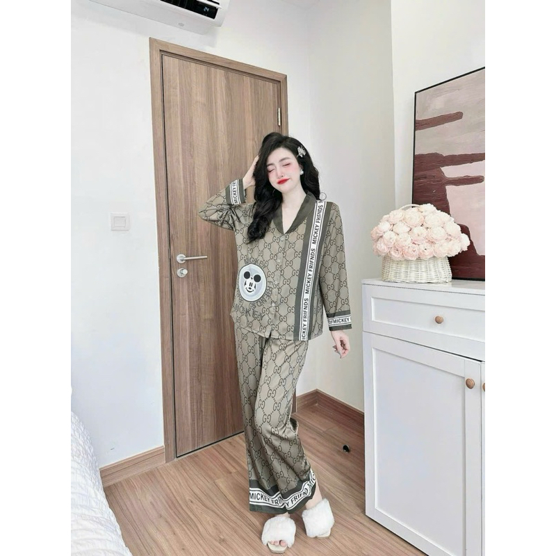 Đồ mặc nhà nữ áo tay dài quần dài hoạ tiết sang xịn mịn chất lụa latin