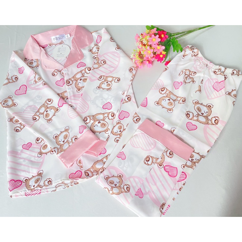 Bộ pijama cho bé gái tay dài chất lụa Latin cao cấp, đồ ngủ cho bé gái từ 20kg-36kg