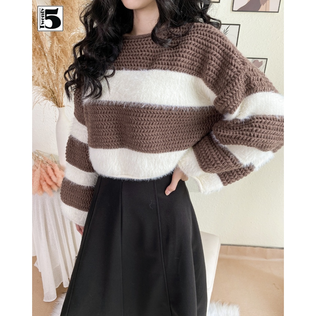 Áo len lông nữ Twentyfive dáng rộng ngắn cổ tròn phối màu kẻ phong cách Hàn Quốc 5284