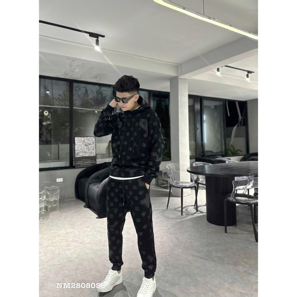 Bộ LV Dài Tay Vân Chữ New Dài Tay Vải nỉ Ấm áp, bộ thể thao mùa đông LV, bộ nỉ nam