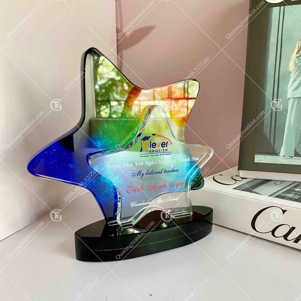 Kỷ niệm chương pha lê sao đôi