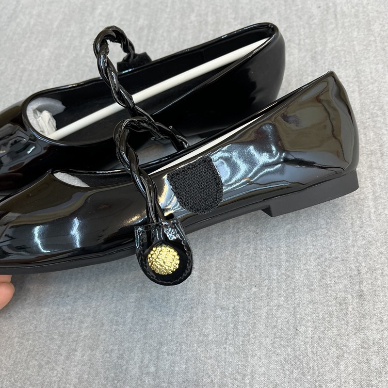 Giày Mary Jane da bóng mũi vuông quai dây đan