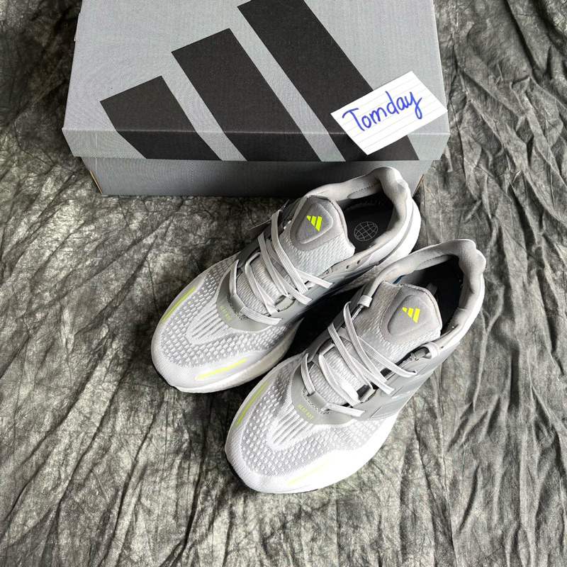 Giày Thể Thao Adidas Pureboost Siêu Êm Phù Hợp Chạy Bộ Tập Gym