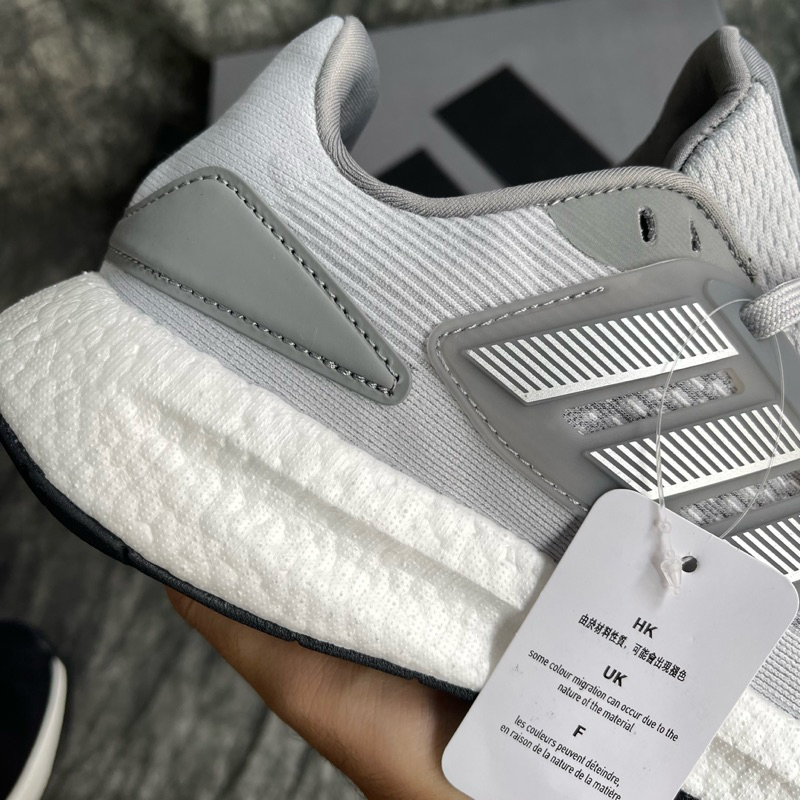 Giày Thể Thao Adidas Pureboost Siêu Êm Phù Hợp Chạy Bộ Tập Gym