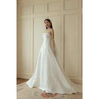 Tùng Váy Cô Dâu 105 Số 1