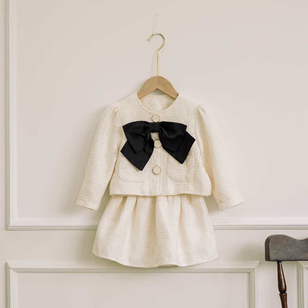 Set xinh cho bé gái Sora.bébé Lovely Tweet Set chất liệu dạ tweet lót lụa phối nơ to bản xinh xắn điệu đà