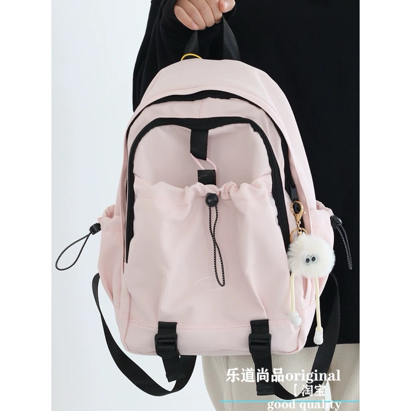 Ba lô basic màu pastel chống thấm kèm móc khoá