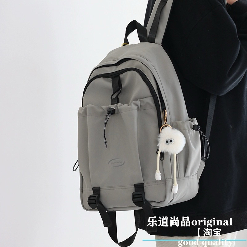 Ba lô basic màu pastel chống thấm kèm móc khoá