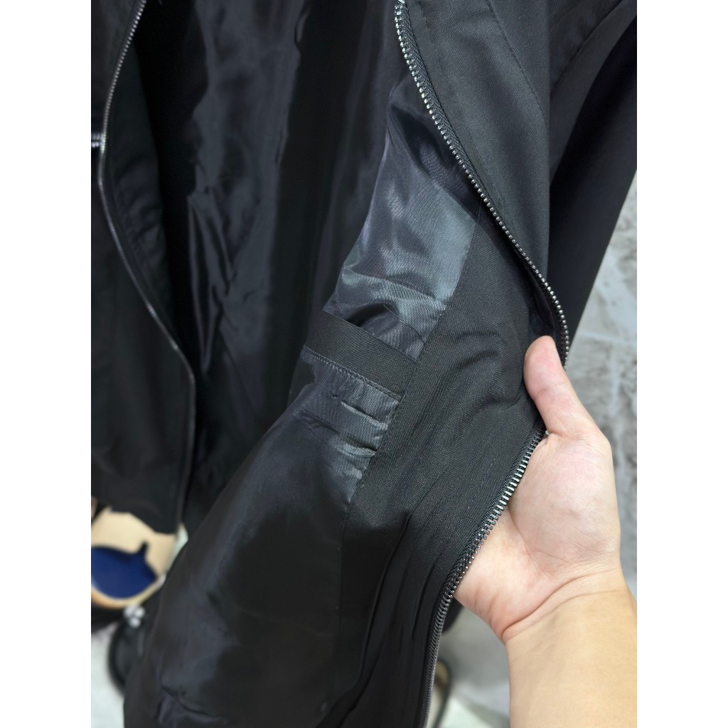 Áo Khoác Gió Nam Siêu Cấp In Sơn Trước Ngực Và Sau Lưng Chất Liệu Gió 2 Lớp, Áo Khoác Gió Mùa Đông