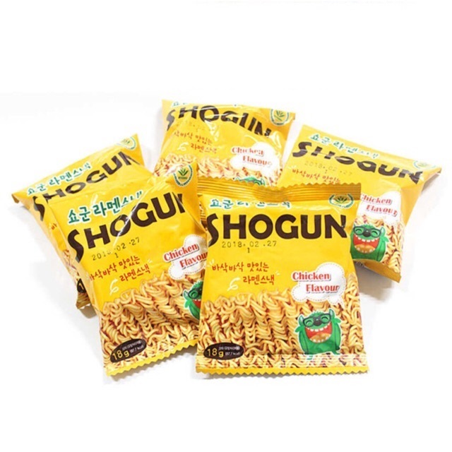 Combo 30 Gói BIM SNACK OISHI MÌ TÔM PHÔ HÀN VỊ GÀ SHOGUN 18G