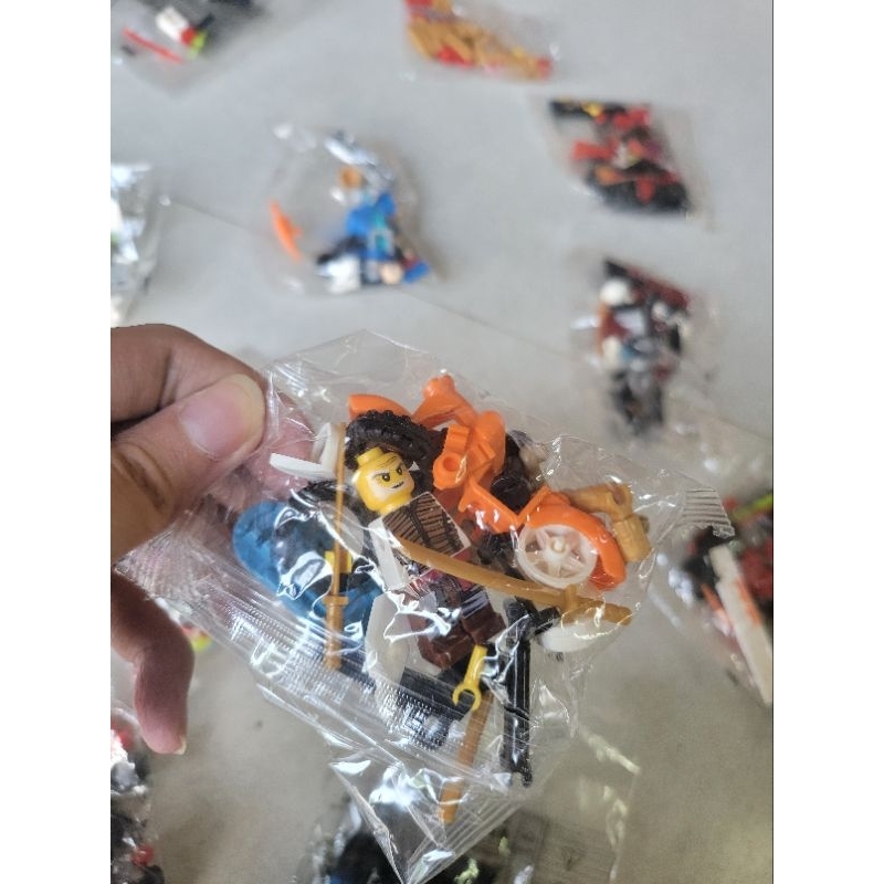 Lego ninja go kèm xe, nhiều phụ kiện