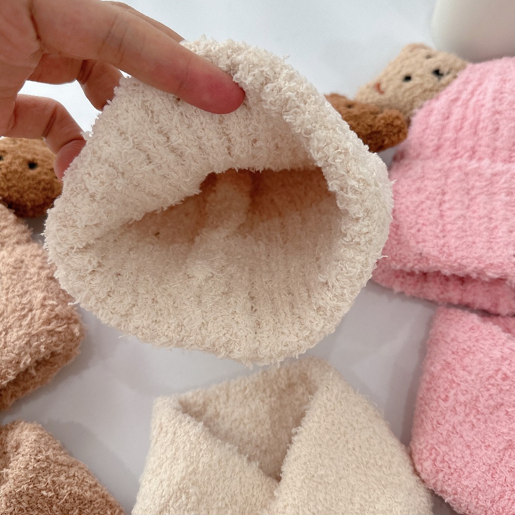 SET MŨ TẶNG KÈM KHĂN GẤU SIÊU ẤM