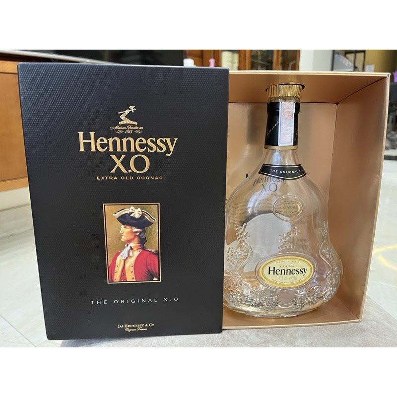 Vỏ hennessy XO cognac 700ml