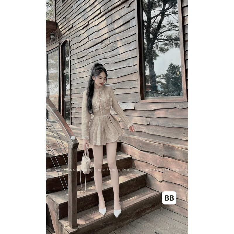 Đầm dạ xếp ly xoè phối bèo siêu xinh
