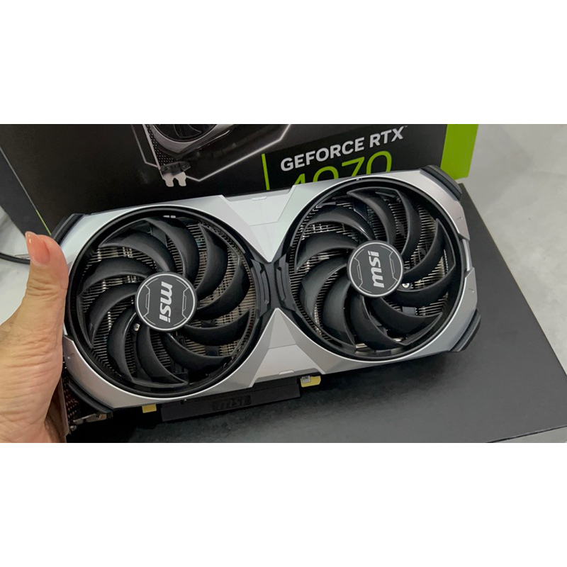 Card màn hình MSI GeForce RTX 4070 VENTUS 2X 12G OC bảo hành 2026