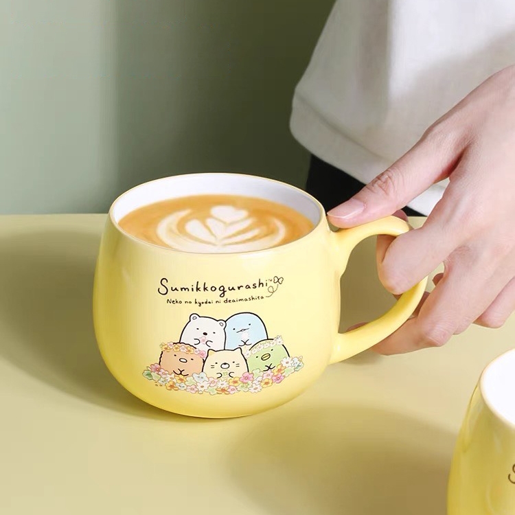 Ly sứ , cốc sứ , ly nước ,ly có tay câm sứ họa tiết bò sữa , trái dâu , hoạt hình siêu đáng yêu - Gốm sứ SH