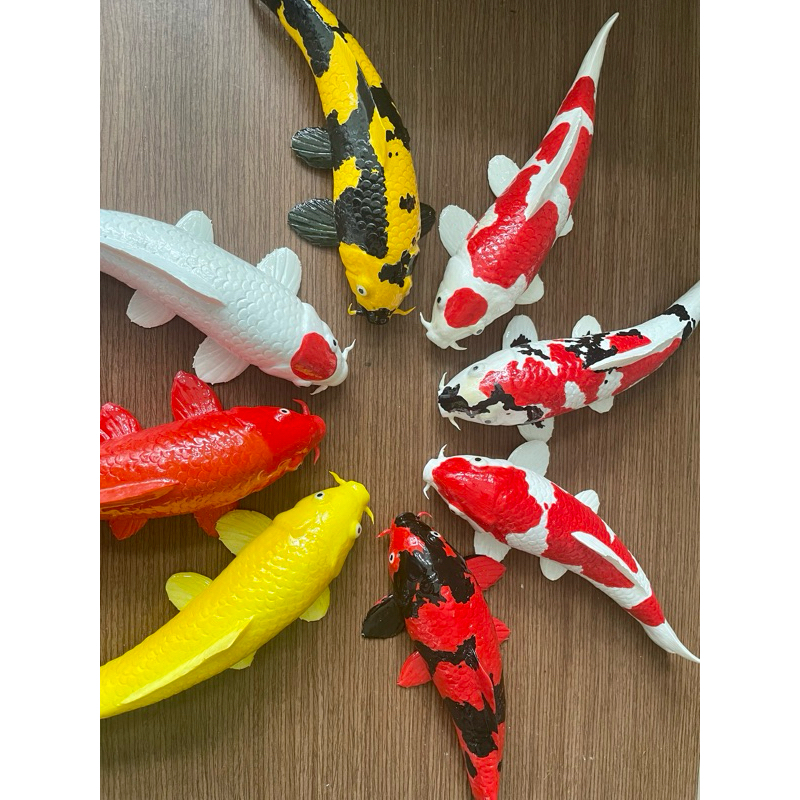 Mô hình cá Koi bằng đất sét tự khô size 15cm