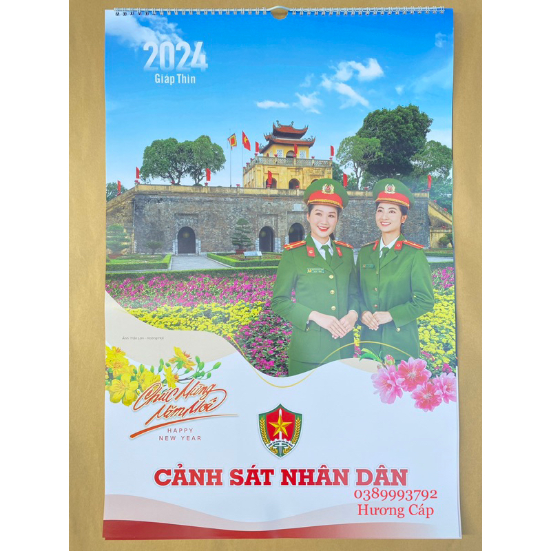 2 cuốn Lịch lò xo 5 tờ Cảnh sát nhân dân 2024