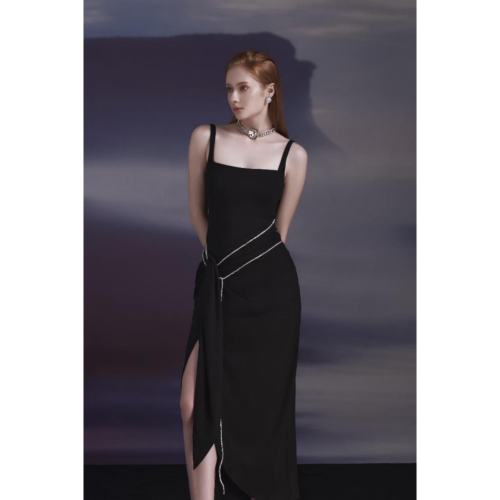 Đầm hai dây dáng dài thiết kế CHOCOO GOSCELINE LONG DRESS - BLACK & PINK chất liệu thun cotton co giãn xẻ tà hack dáng