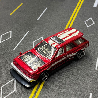 Xe mô hình hot wheels nissan maxima drift car - đỏ - tỉ lệ 1:64