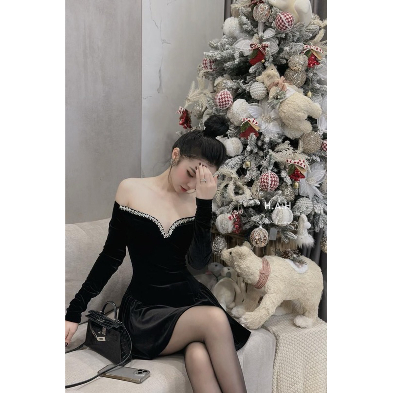 Váy nhung trễ vai, đầm nhung tiểu thư đính đá 2 màu