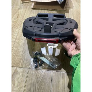 Cảng sau/ tay dắt hrc kiểu mới xe exciter 150 và exciter 155.