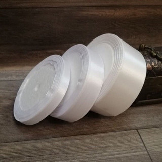 Cuộn duy băng vải lụa satin bản 1cm,2cm, 4cm dài 22m đủ màu
