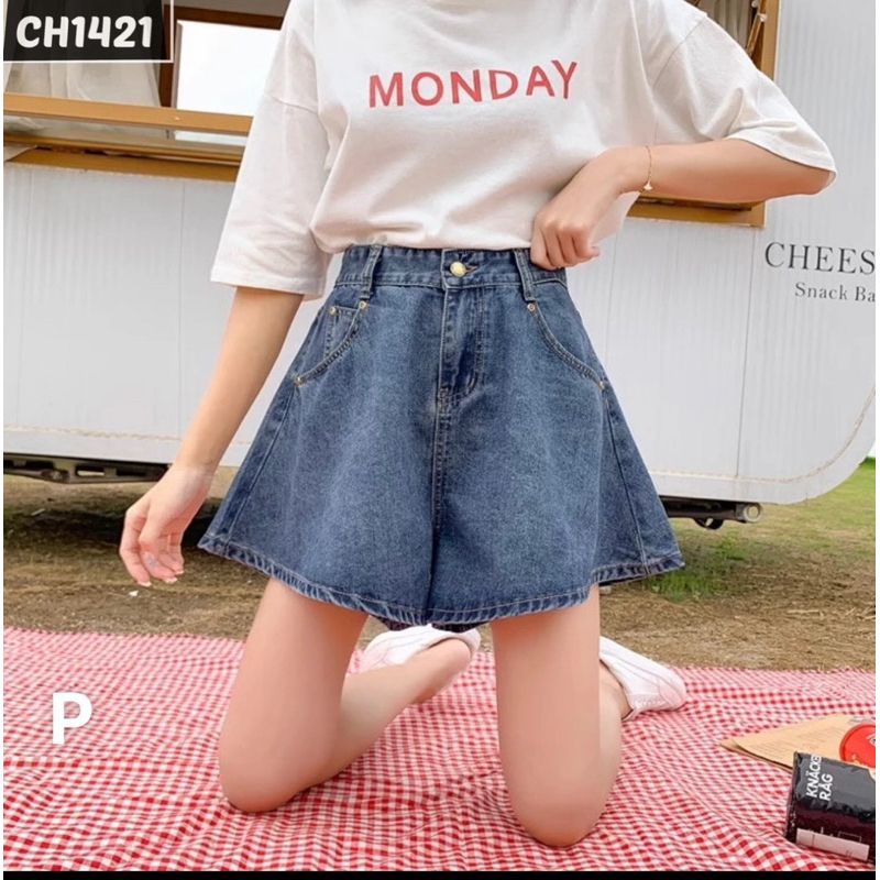 Quần jean lửng form xoè dáng váy siêu xinh