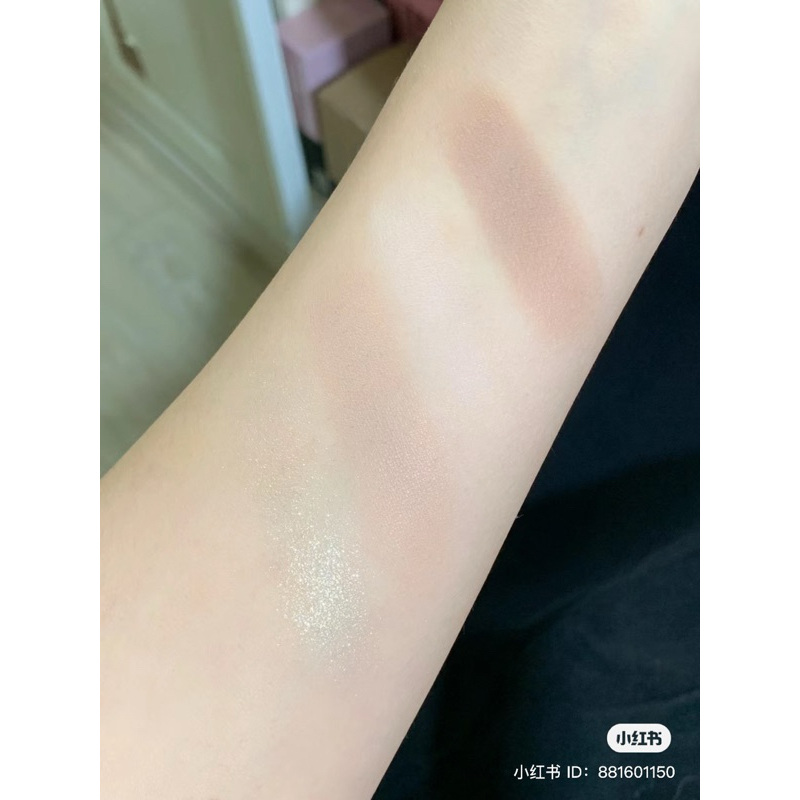 Bảng Phấn Mắt 3 Ô XIXI Nơ Đa Năng