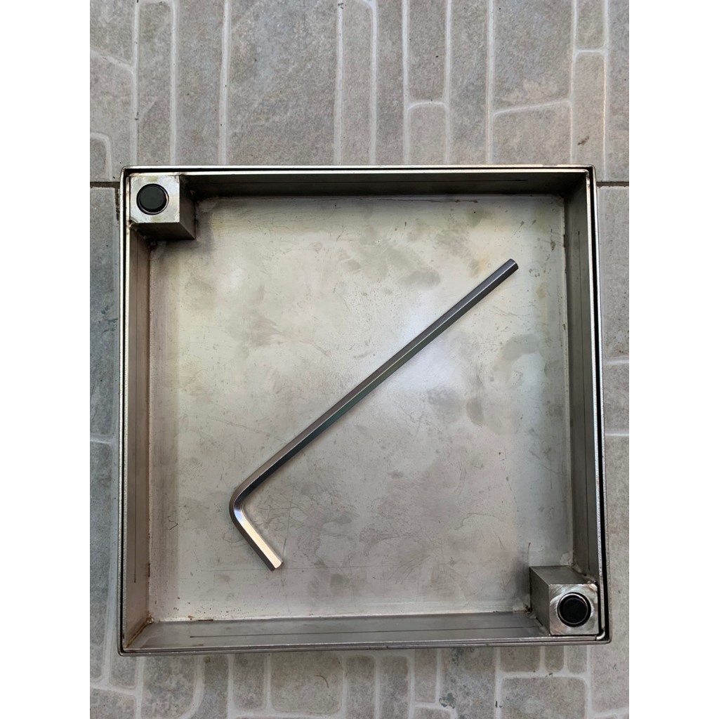 Nắp Bể Phốt, CỬA THĂM HỘP KỸ THUẬT KT 20x20cm lát đá tối đa 3cm/ nắp Chờ Hút Bể Phốt Size 20x20