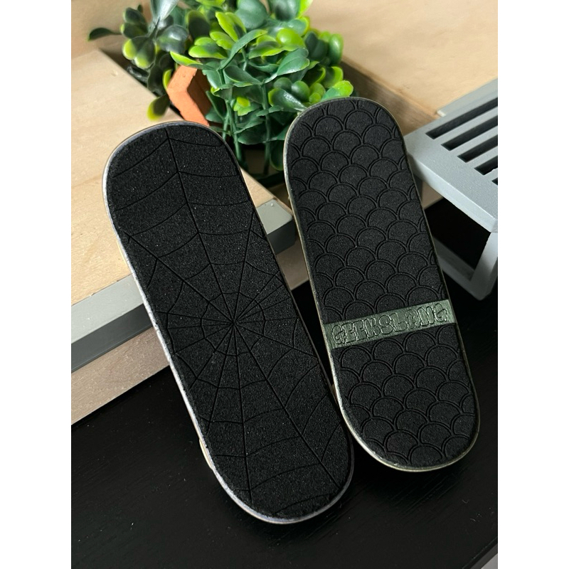 Ván Trượt Ngón Tay Pro Chính Hãng Sleek Fingerboards Việt Nam Kèm Foam Mới.